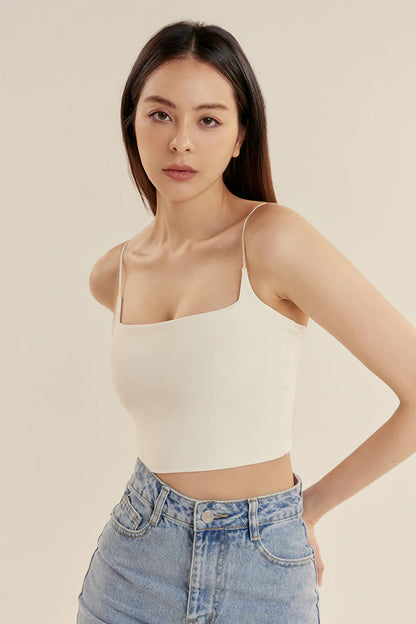 ESSENTIAL SEAMLESS BRA TOP