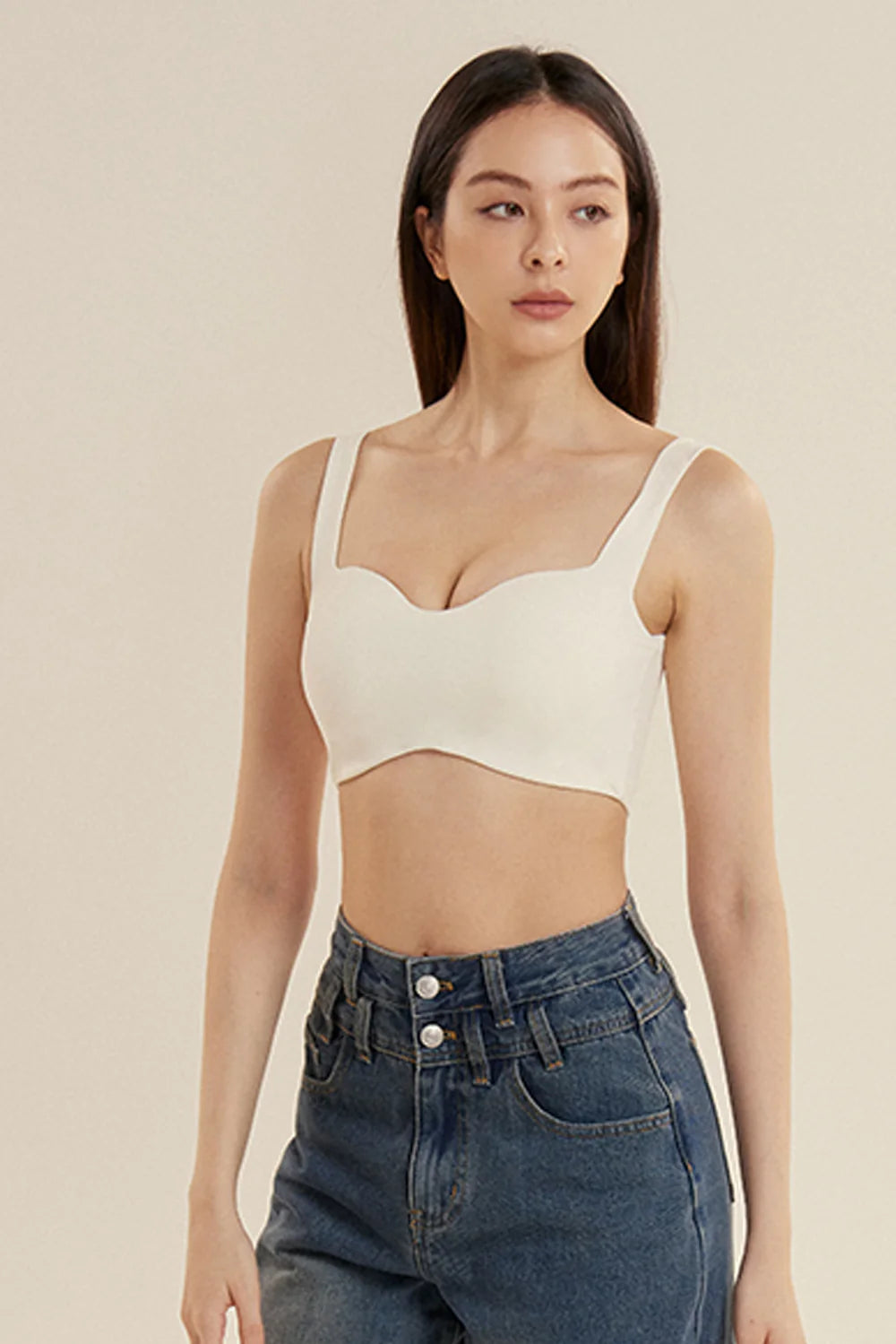 ESSENTIAL HEART SHAPE BRA TOP