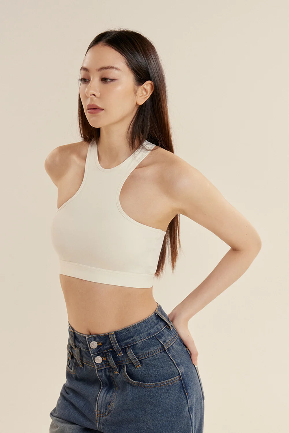 ESSENTIAL Y SHAPE BRA TOP