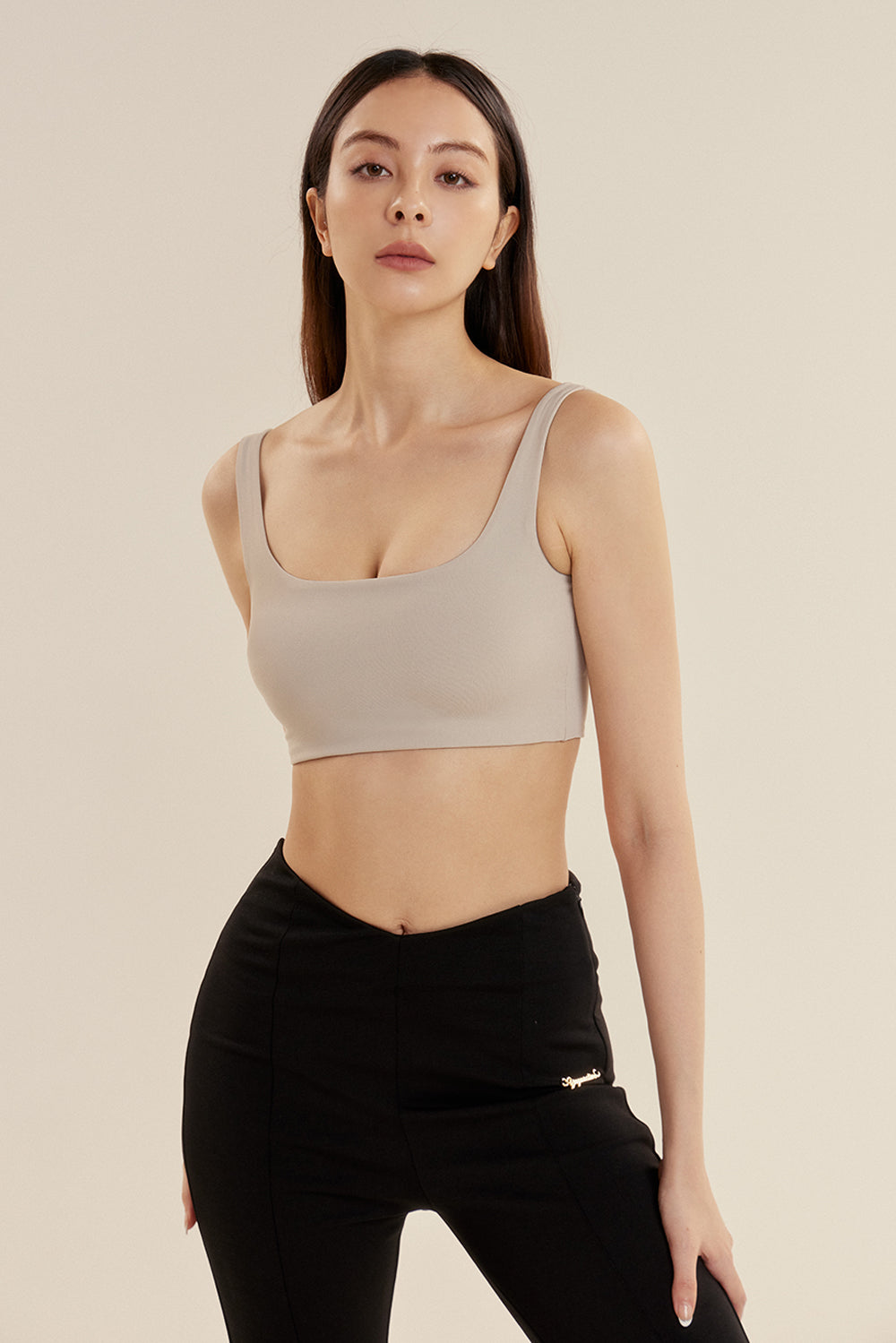 ESSENTIAL SQUARE NECK BRA TOP