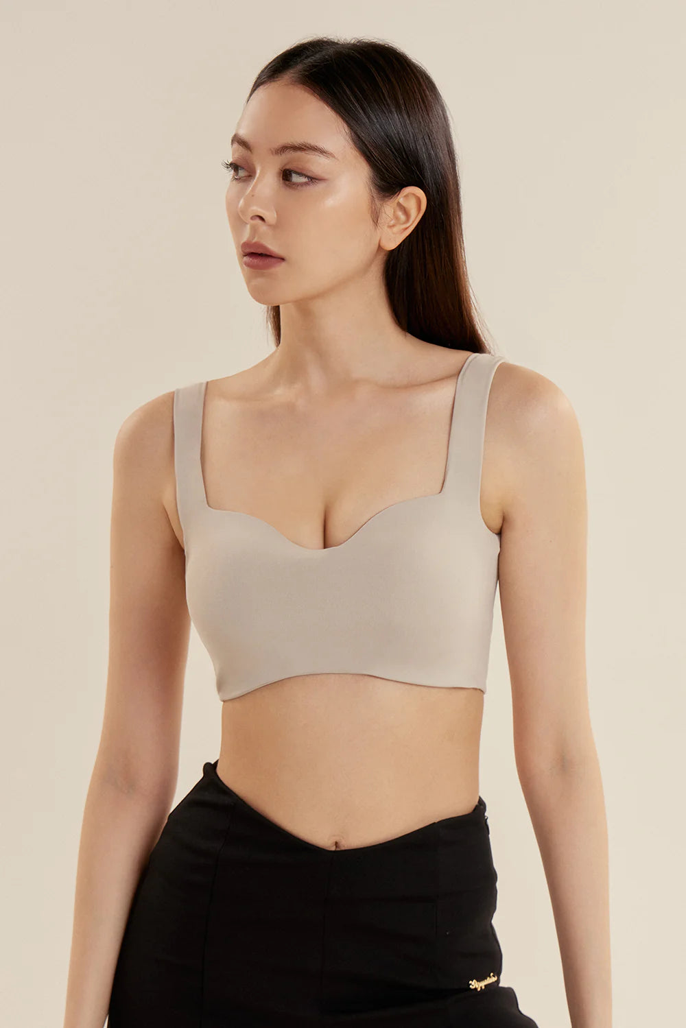 ESSENTIAL HEART SHAPE BRA TOP