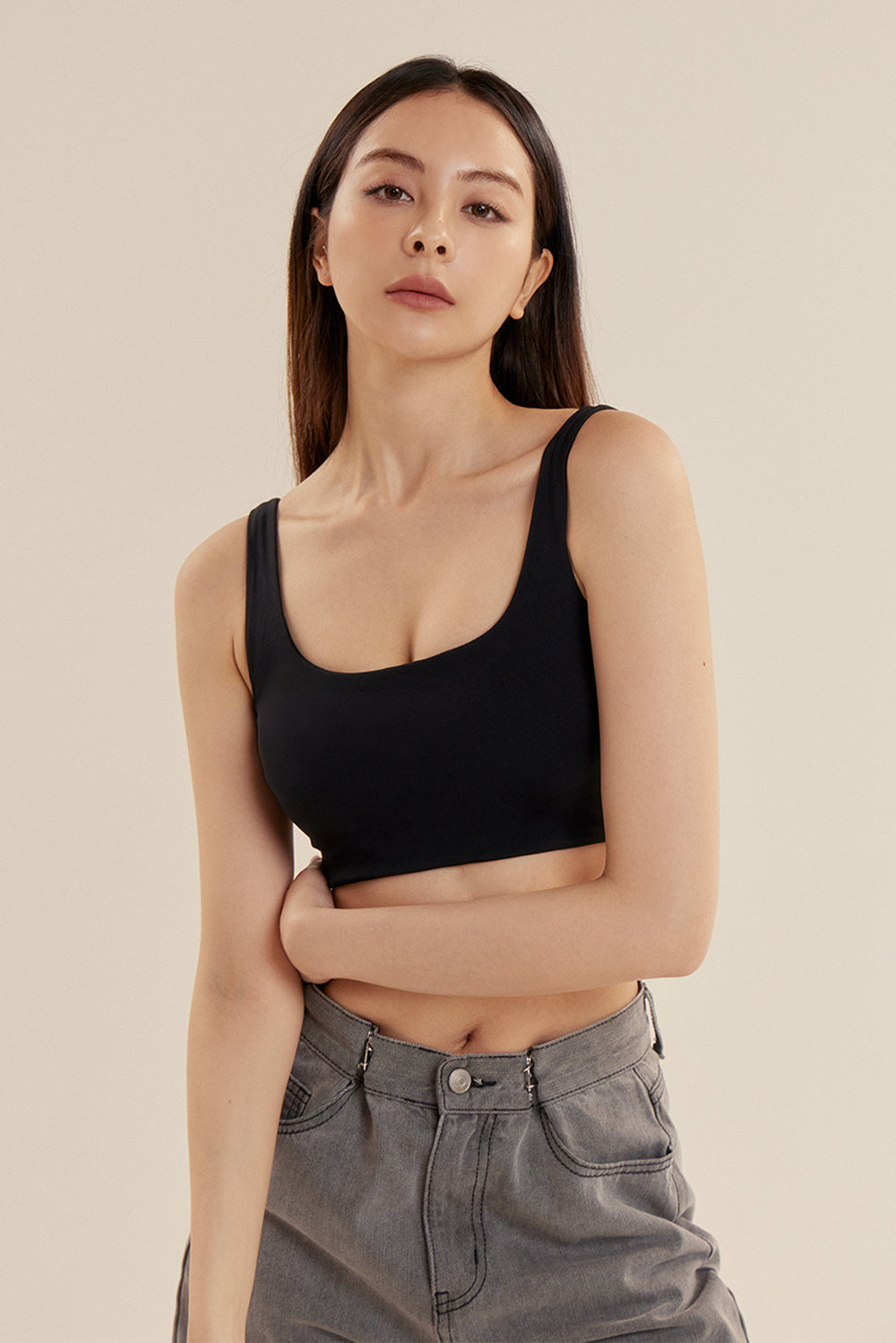 ESSENTIAL SQUARE NECK BRA TOP