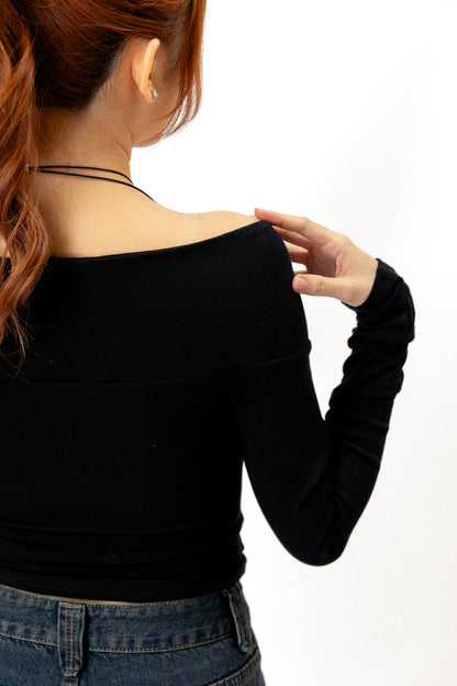 FRONT KNOT LONG SLEEVE TOP