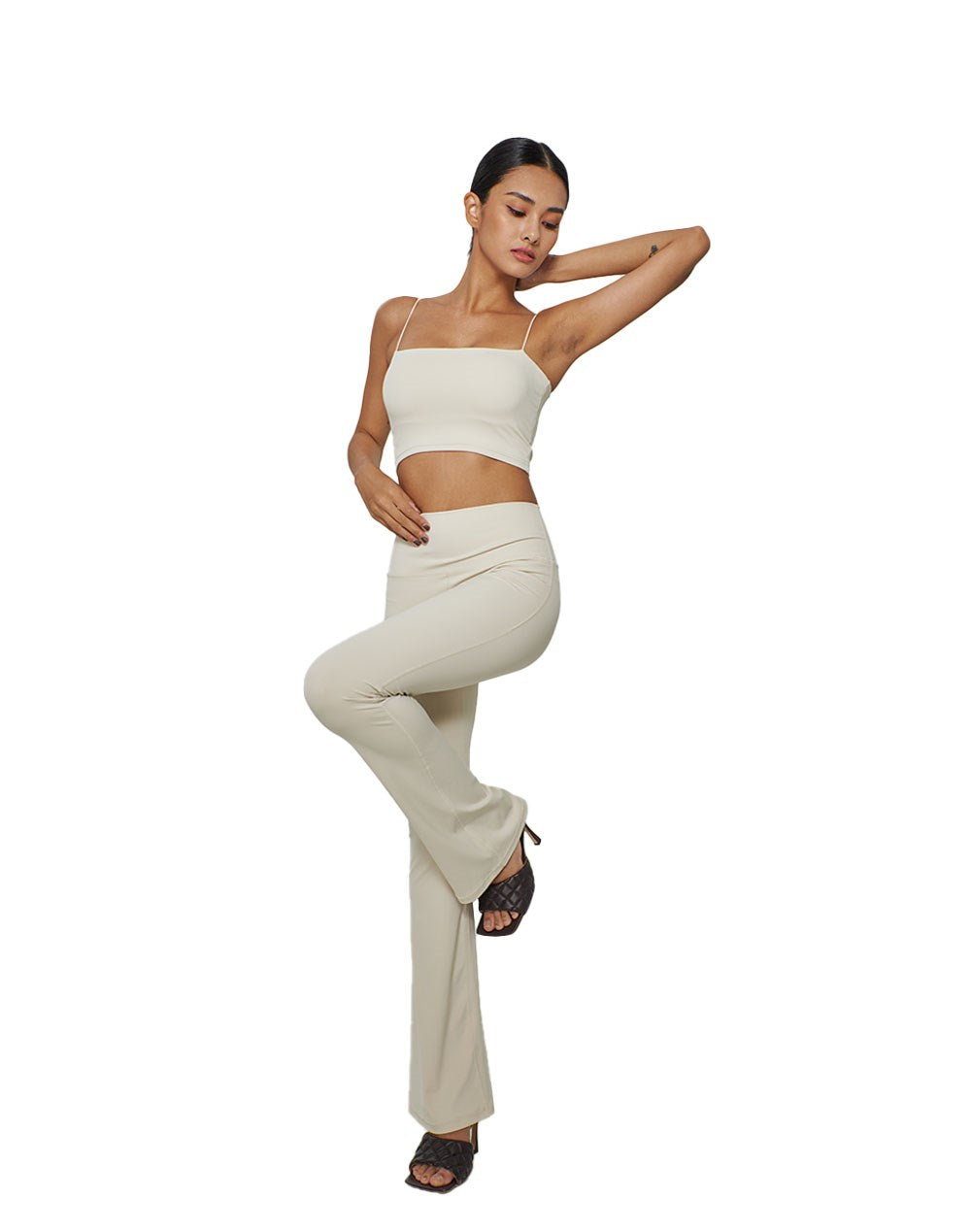 YUYU MOST UNREAL BELL SPORT PANT