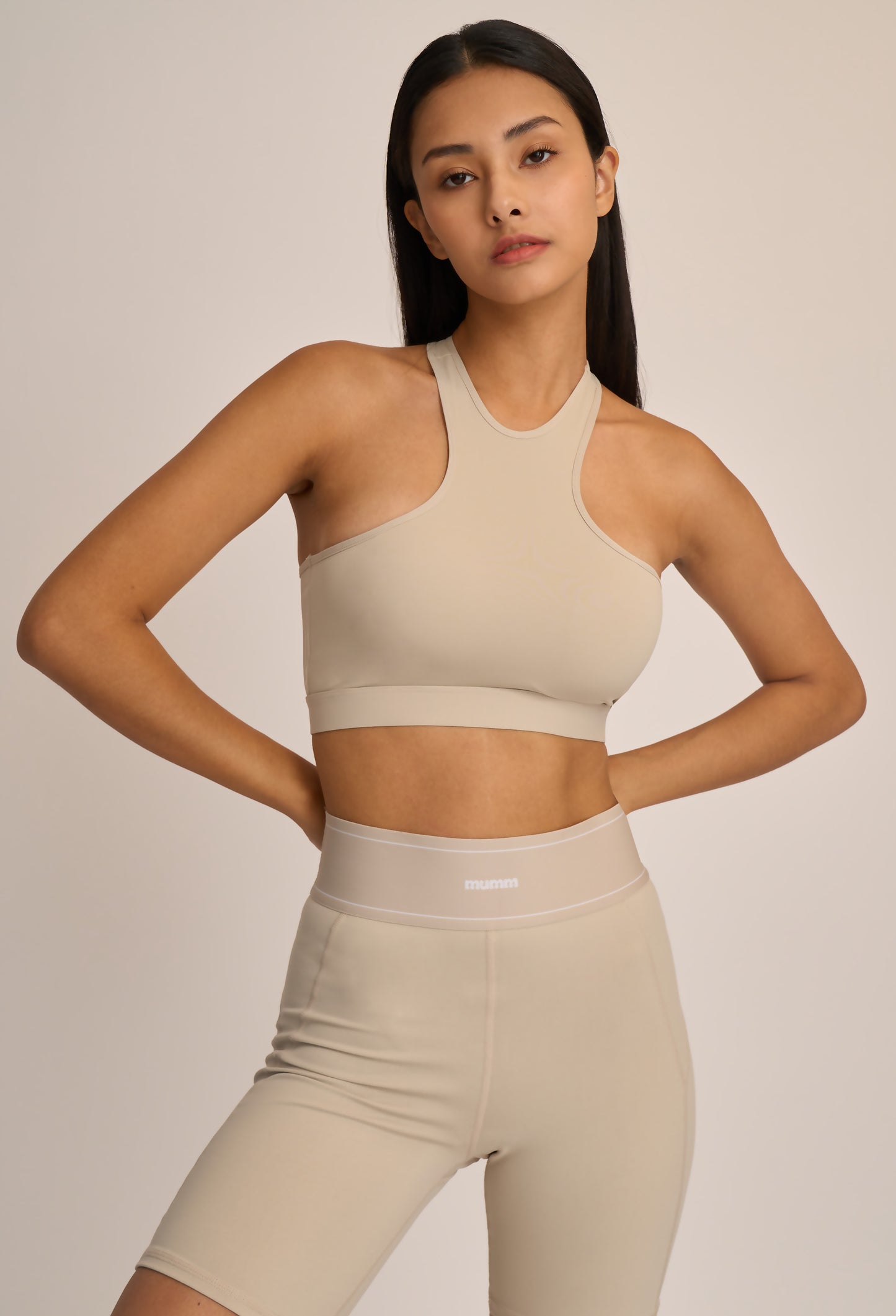 ESSENTIAL Y SHAPE BRA TOP