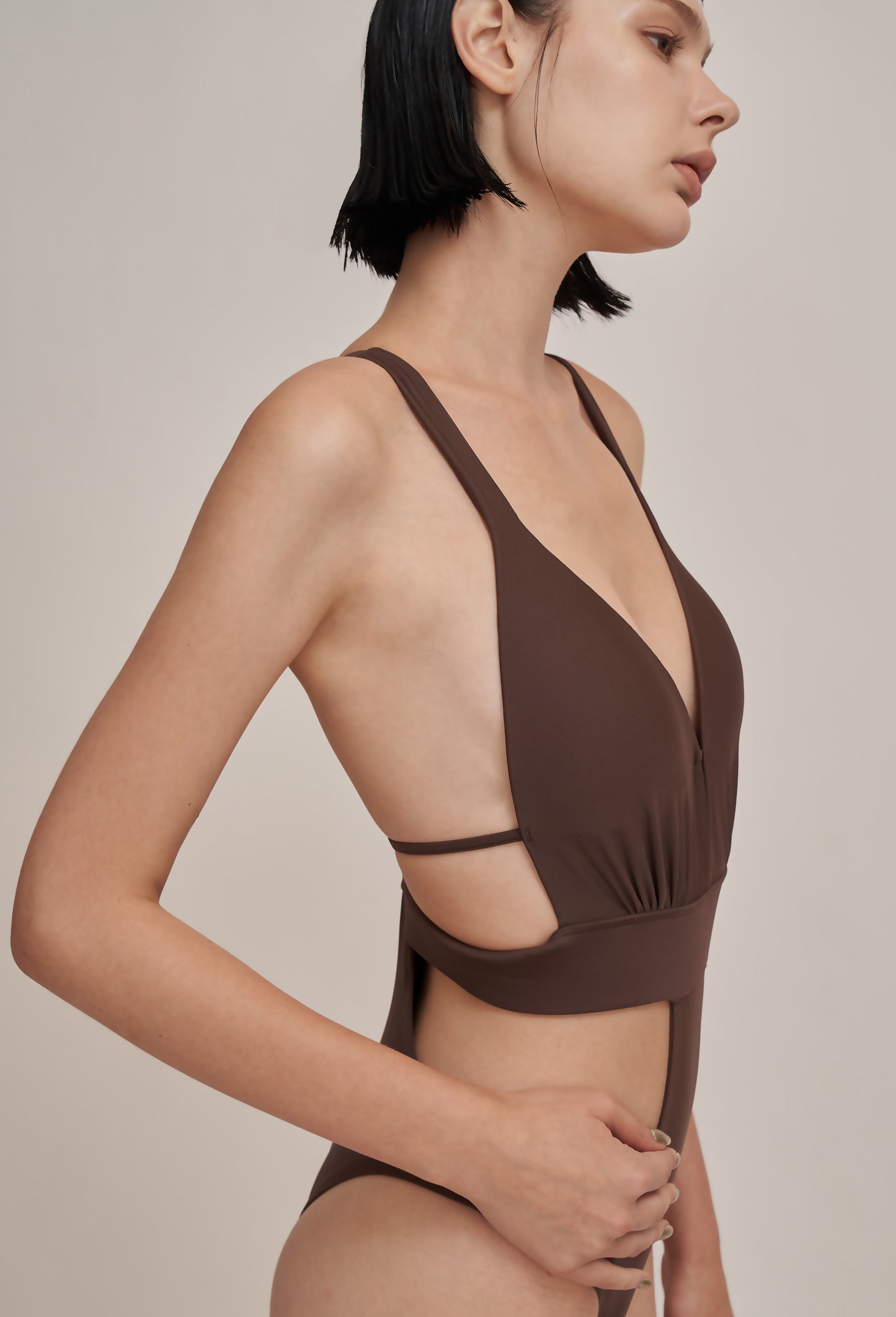 MUMM X VODA SWIM CUT-OUT SWIMSUIT