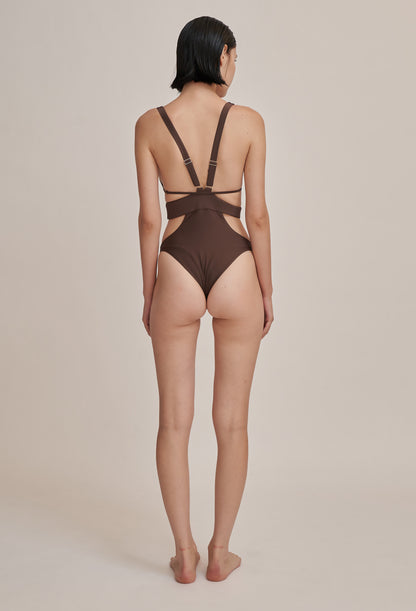 MUMM X VODA SWIM CUT-OUT SWIMSUIT